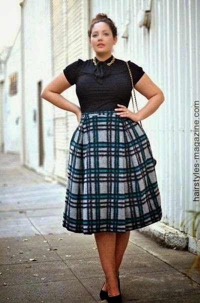 How to dress your High Waist Skirt as a Plus Size Woman