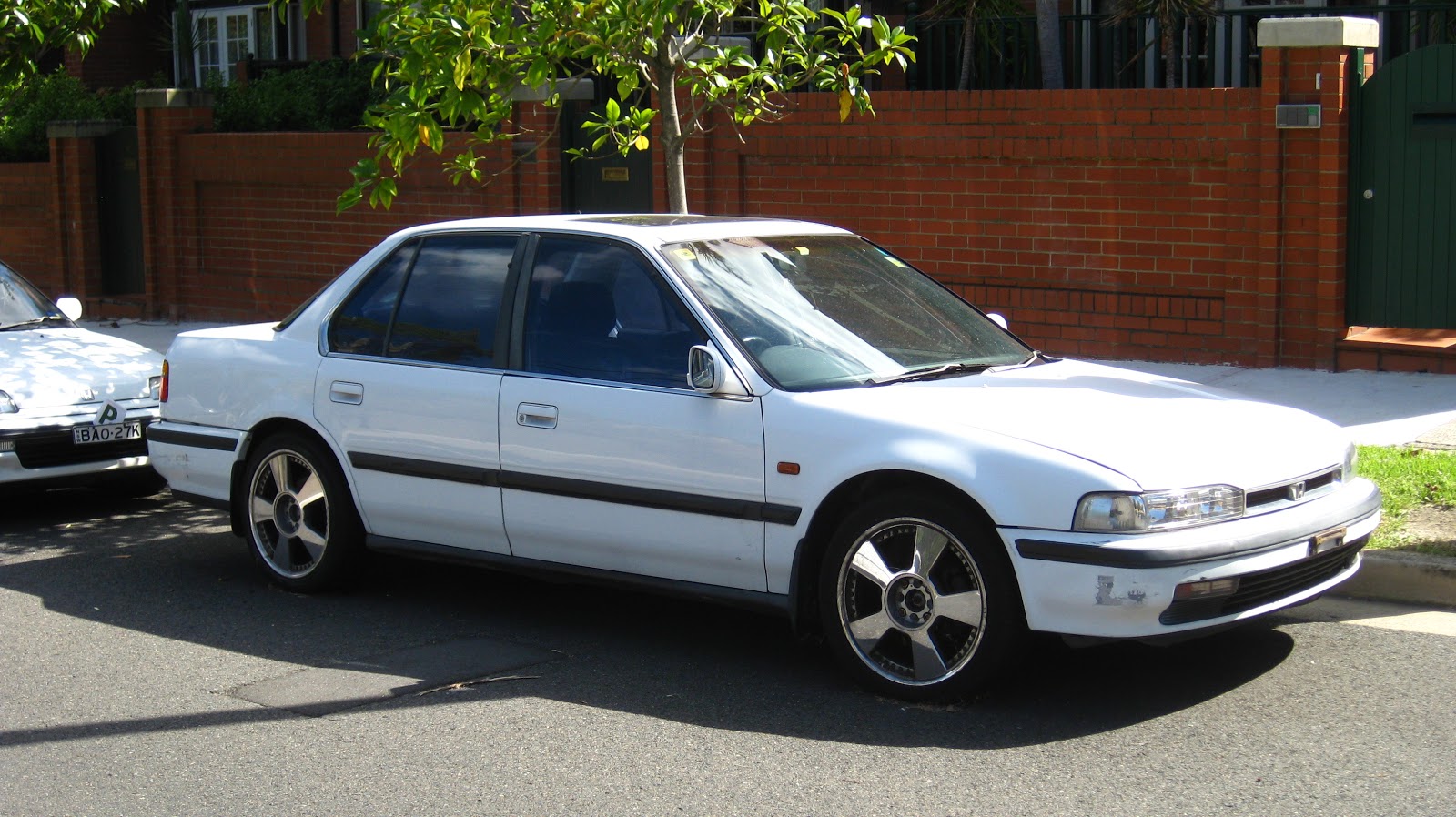 Aussie Old Parked Cars: 1991 Honda Accord EXi sedan
