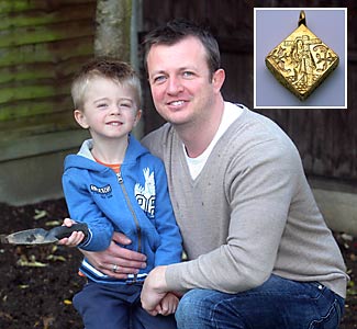 Pictures Media: Million-dollar finds