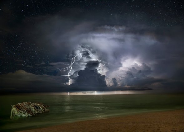 As incríveis fotografias de tempestades, raios e tornados de Jason Weingart Jason Weingart fotografia tempestades raios relâmpagos nuvens chuva natureza impressionante