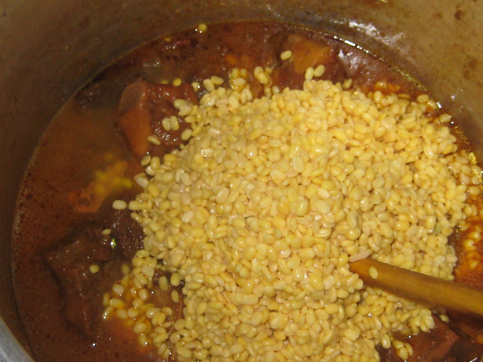 BeefBone Curry with Mong Beans(PayaMong Dal Curry) Lucky's Recipes