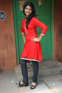 Vaishnavi Cute Pics [Andhrula Music] width=