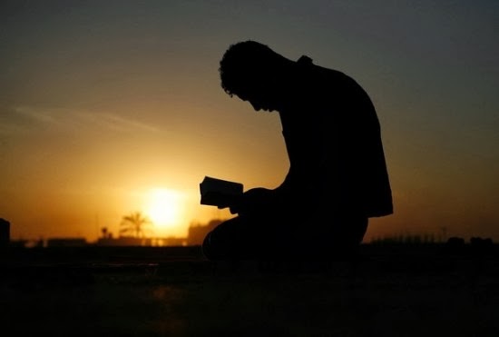 Pengertian Ibadah Tidak Sebatas Sholat dan Ngaji | Risalah Islam
