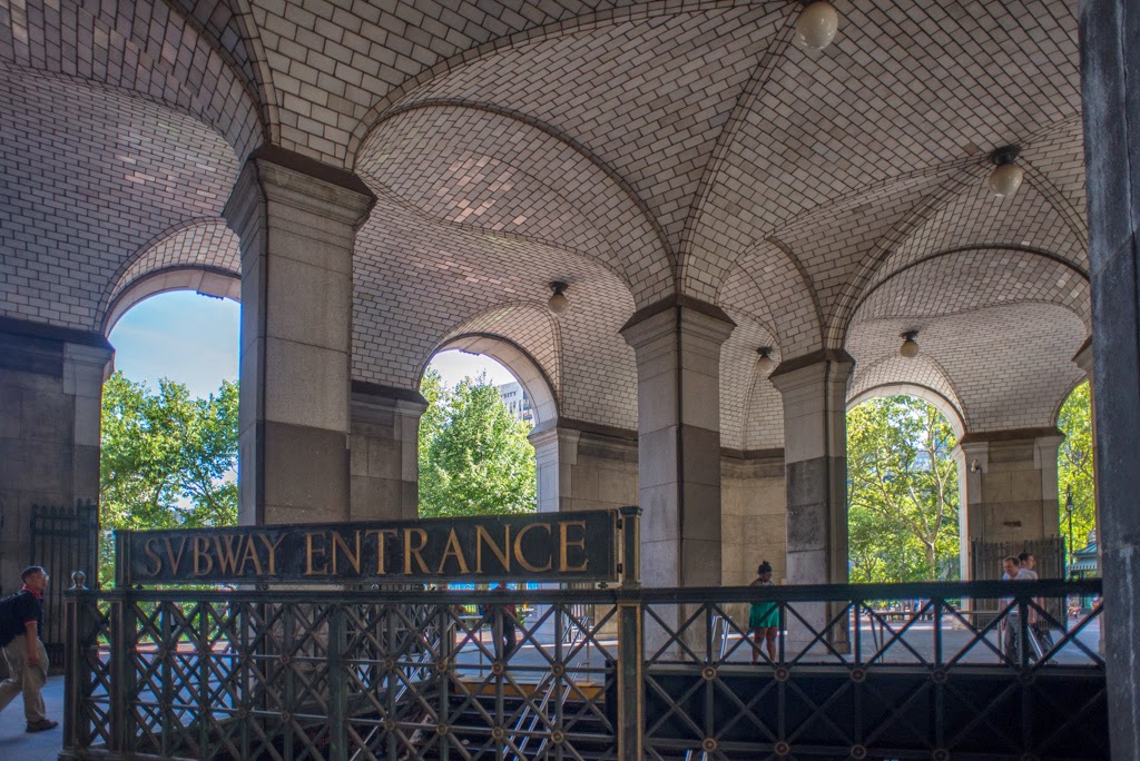New York City, lower Manhattan, subway at Municipal building
