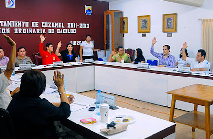 Ayuntamiento de Cozumel ejercerá 465 millones de pesos para el 2012, aprueba Cabildo
