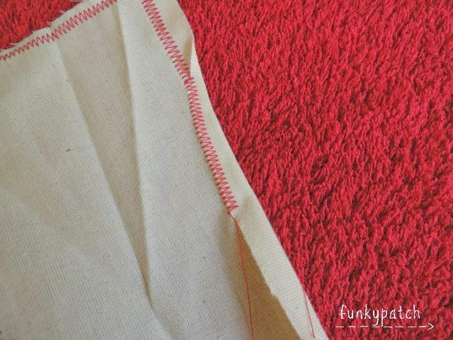 Tutorial como customizar una toalla con tela Gorjuss