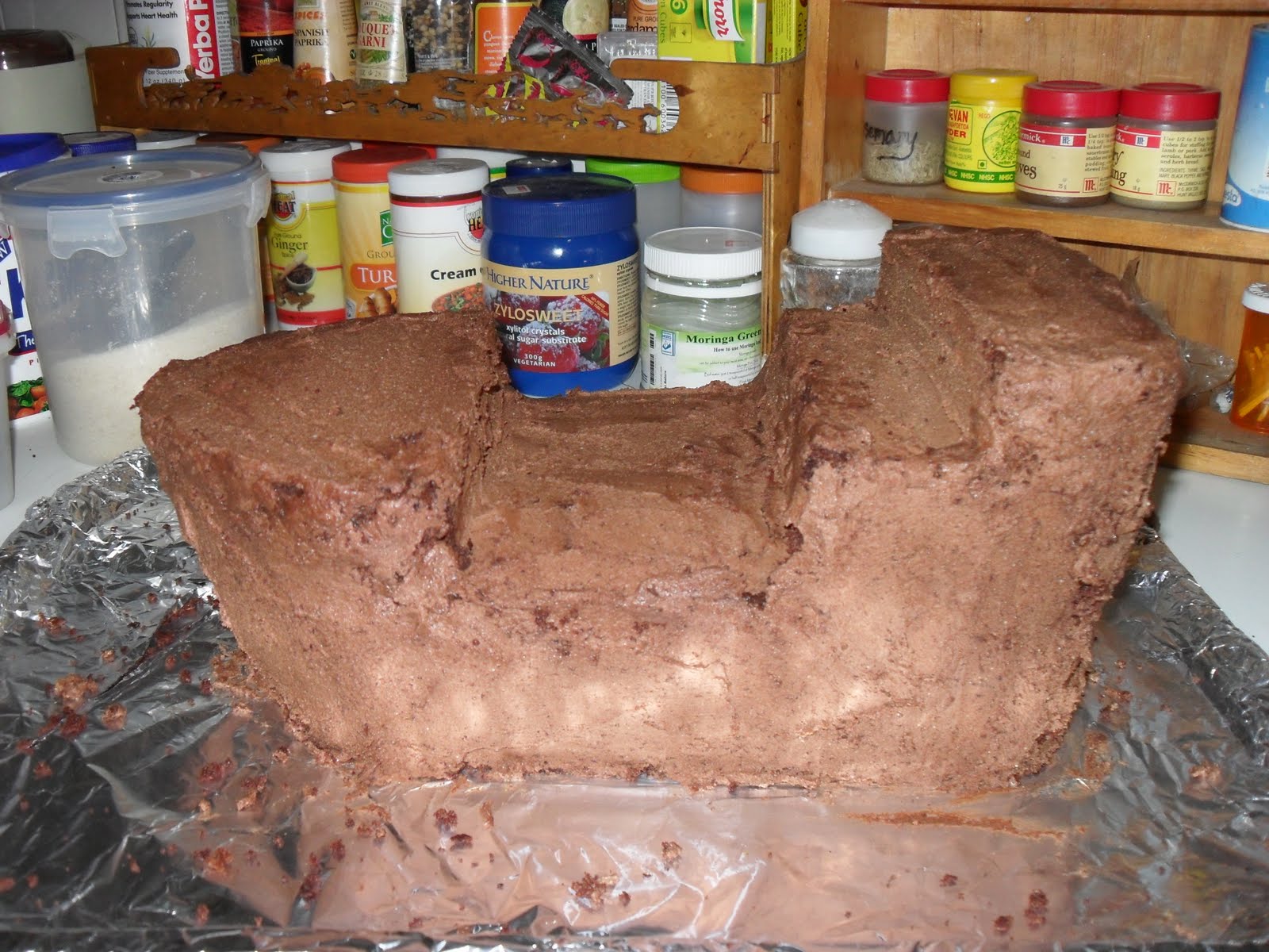 Novelty Cake Designs: How to Make a Pirate Ship Cake and Treasure Chest