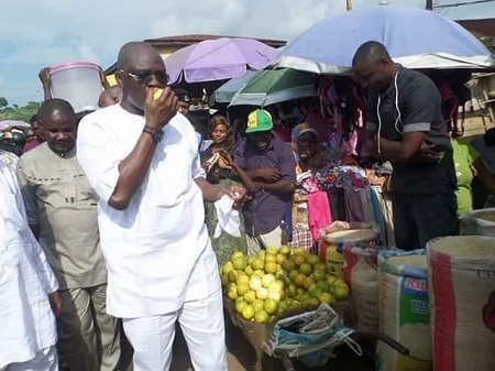 Wow! See What Ekiti State Residents Did When they Saw Gov Fayose Walking on the Street (Photos)