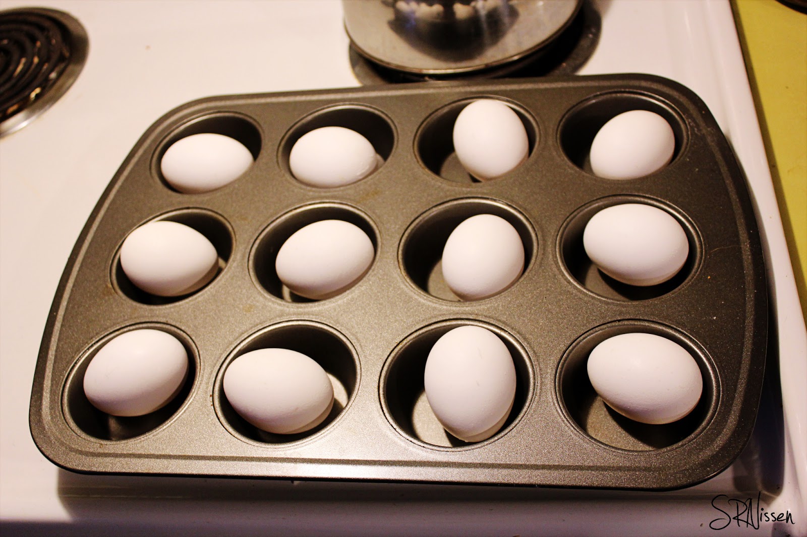 Egg Beaters & Color Crayons No Fail 'Hard Boiled' Eggs from the Oven