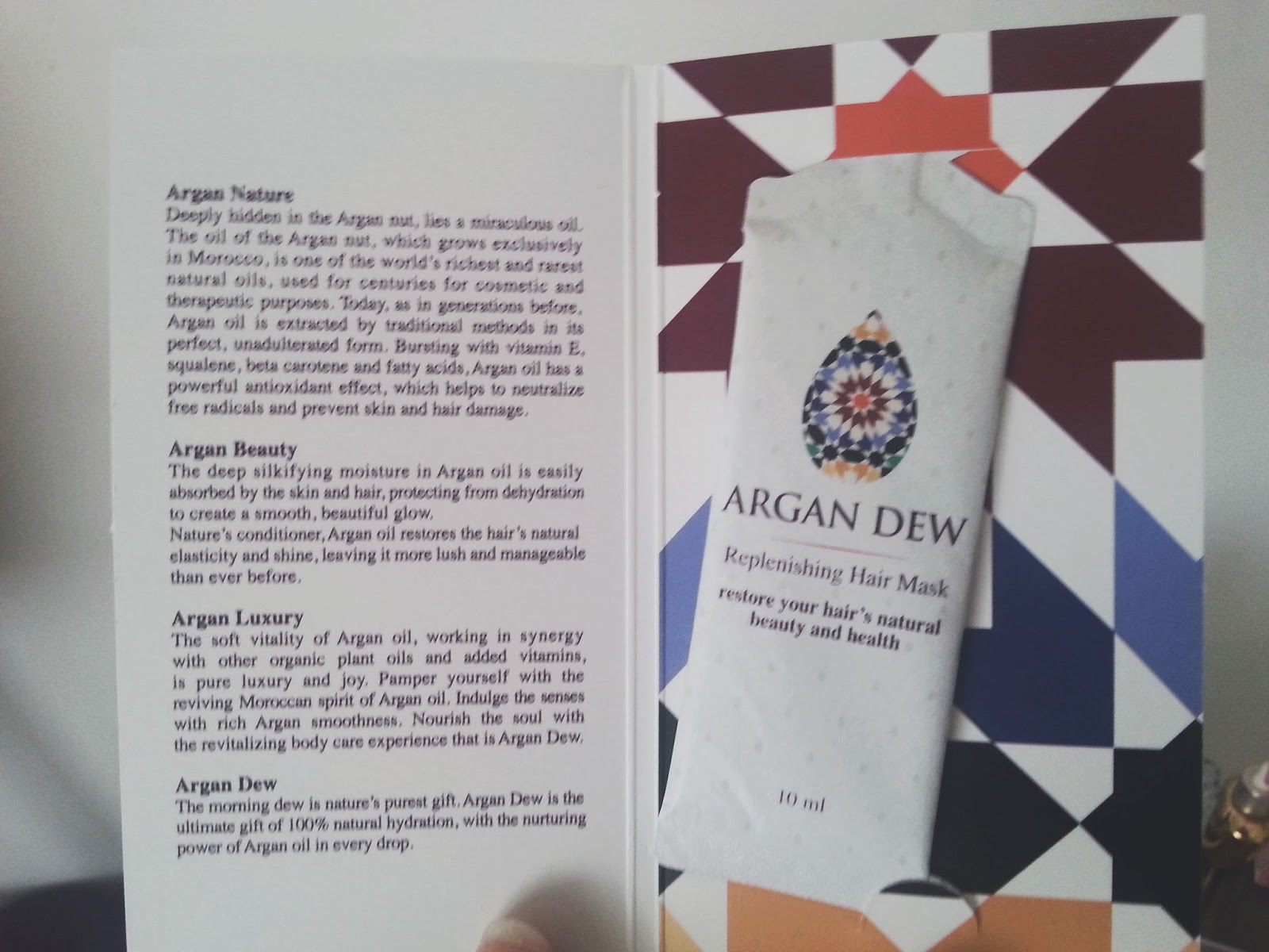 Argan Dew Miraculous Argan Oil & Replenishing Hair Mask