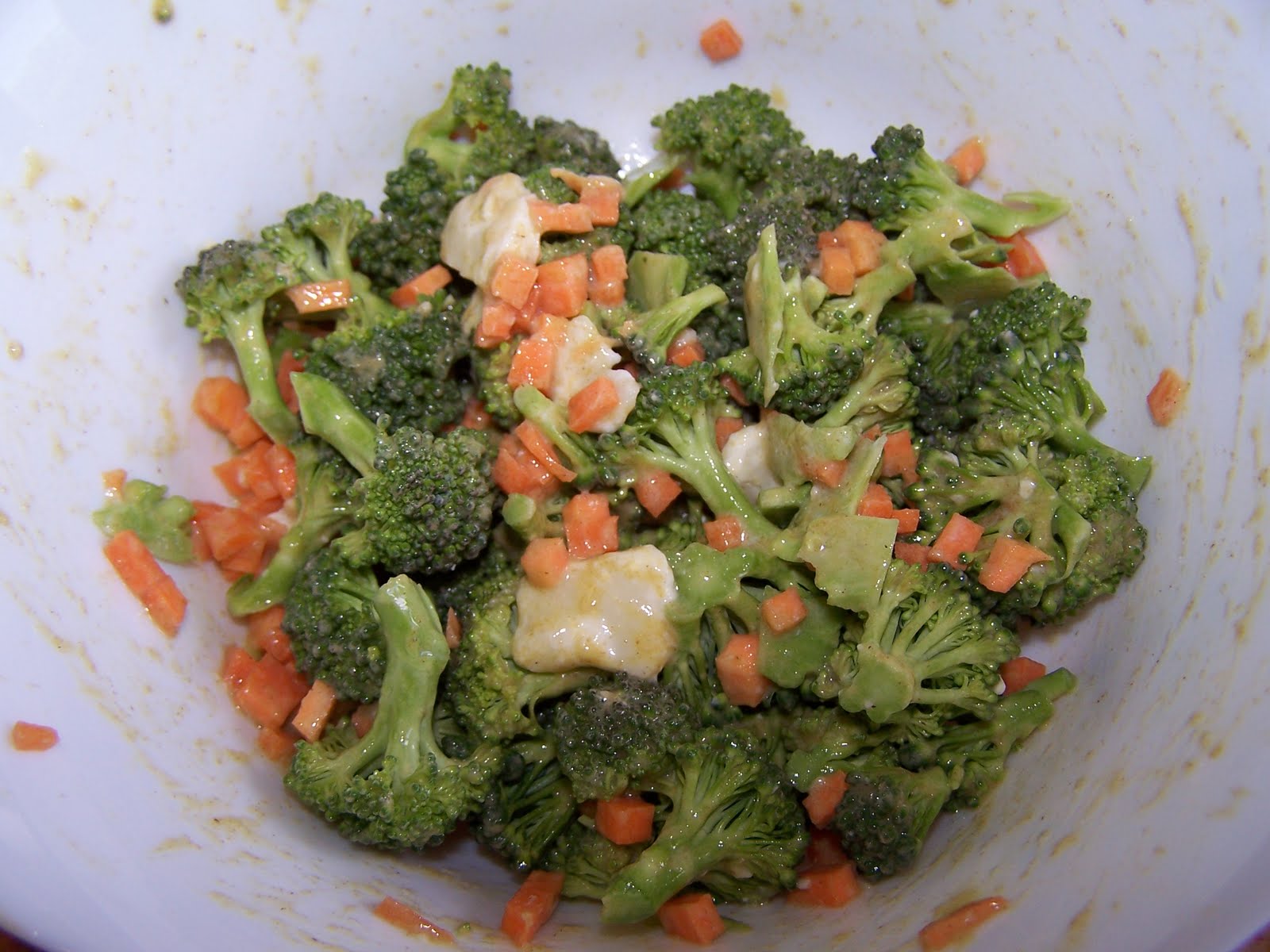 Salade de brocolis crus et ses 3