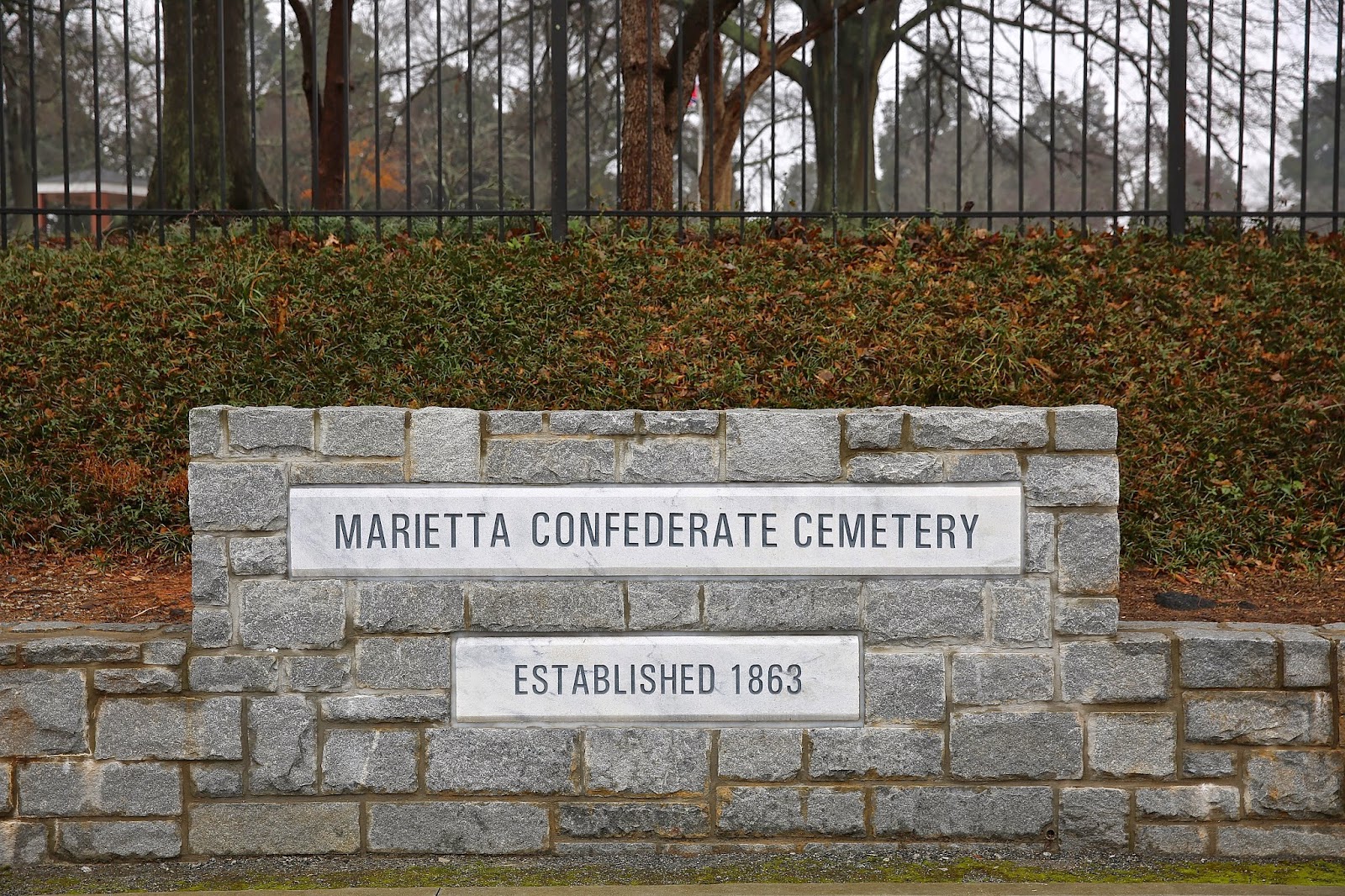 Sweet Southern Days Marietta Confederate Cemetery
