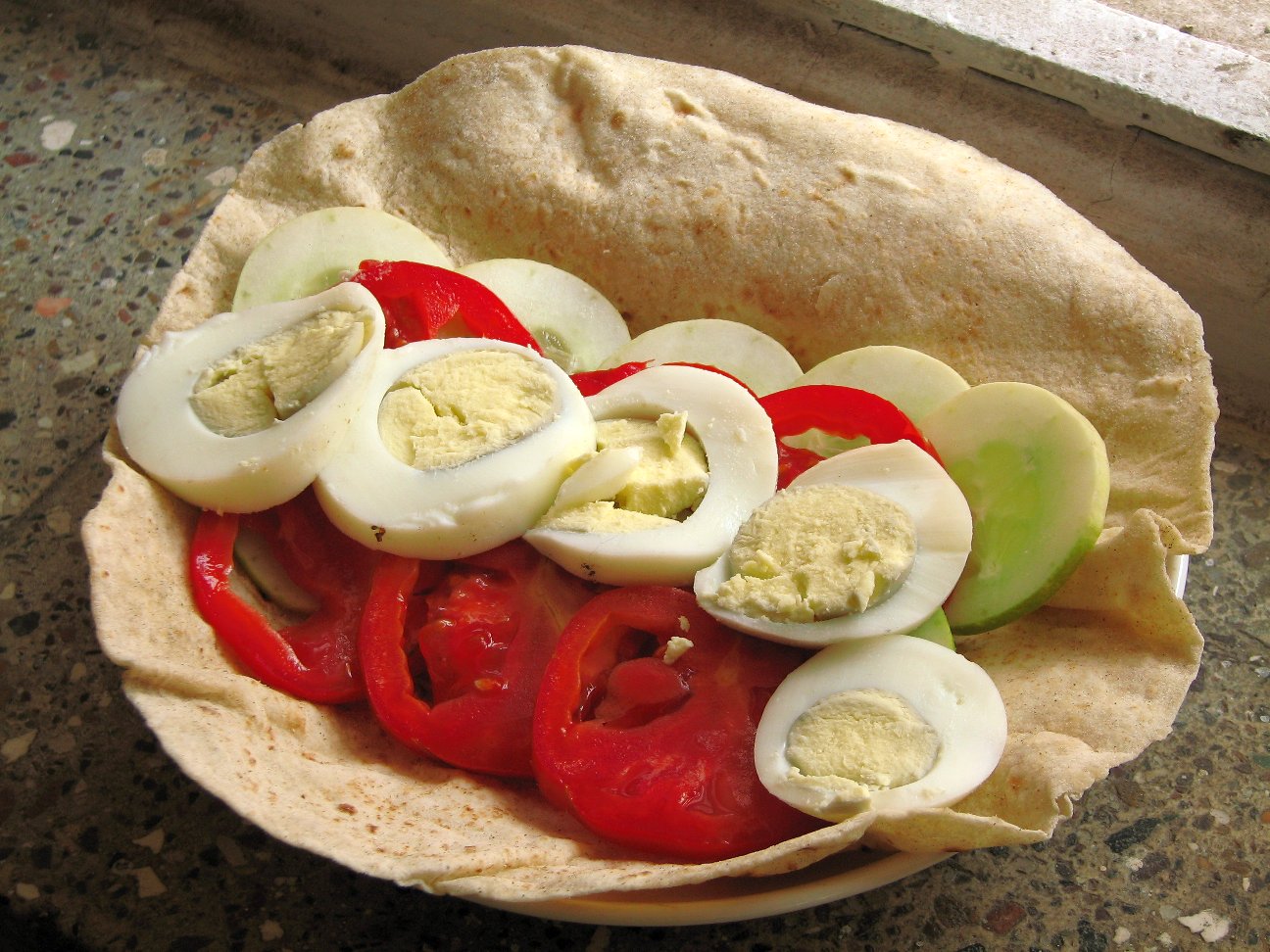 Food! Chappati Rolls 01 Egg and Honey Mustard