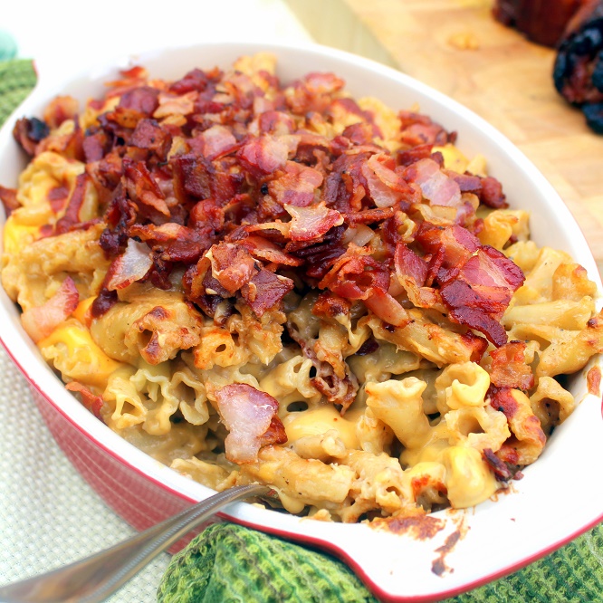 52 Ways to Cook BACON BACON BACON Spicy Jack Daniel's Mac and Cheese
