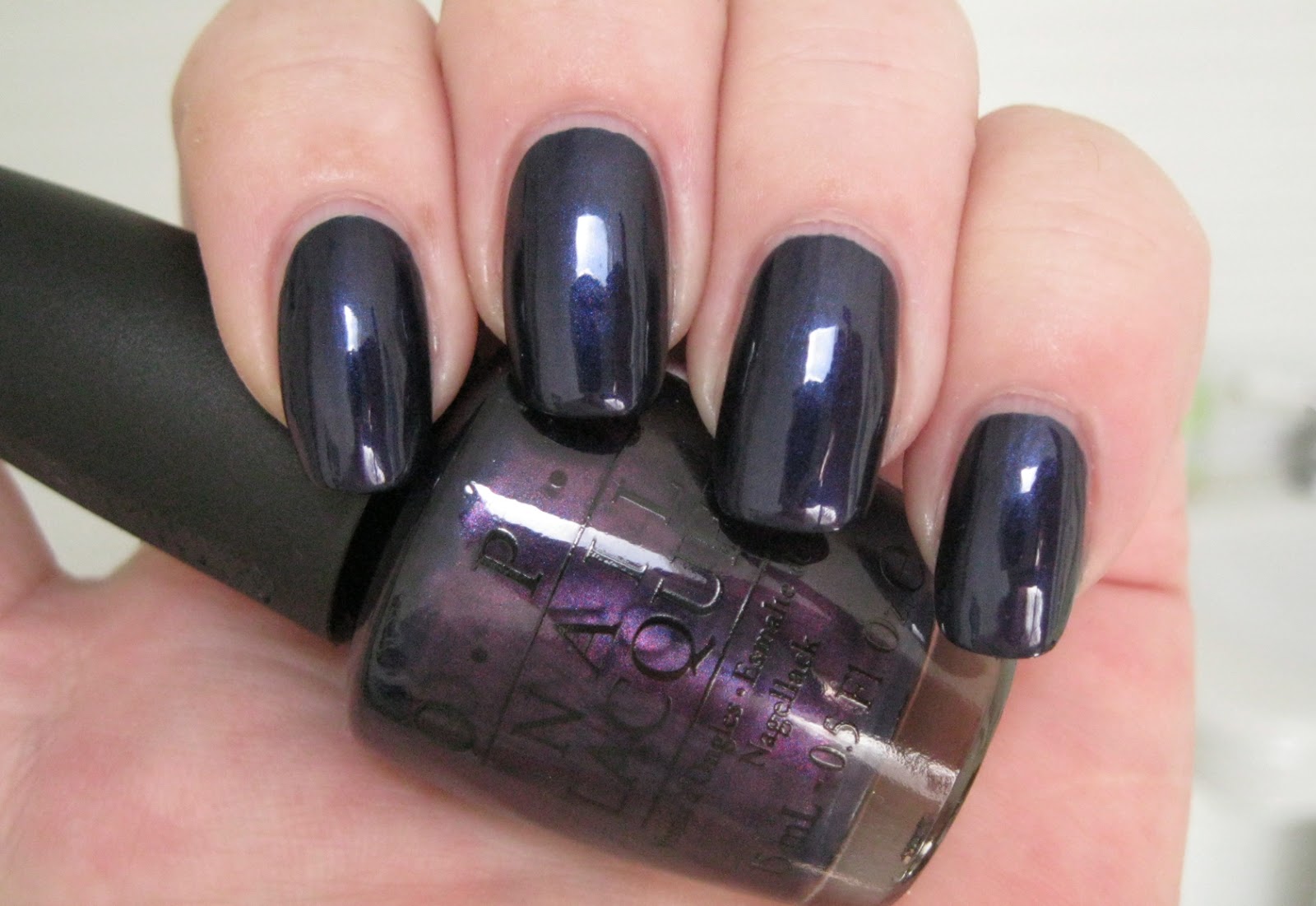 OPI Nail Lacquer in "Russian Navy" - wide 5