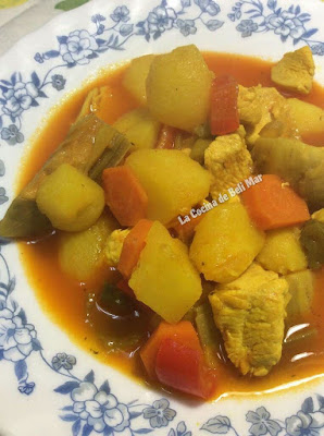 Guiso De Patatas Con Pollo 

