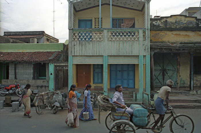 Pondichéry, rue Suffren, © L. Gigout, 1990
