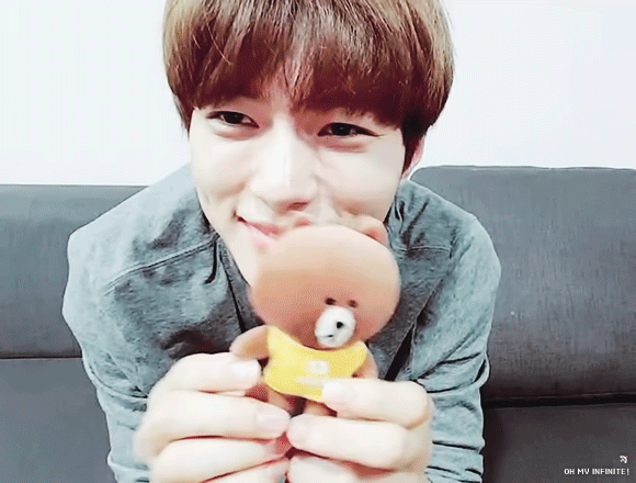 오늘자 얼굴이 콘텐츠였던 아이돌 V앱 | 인스티즈