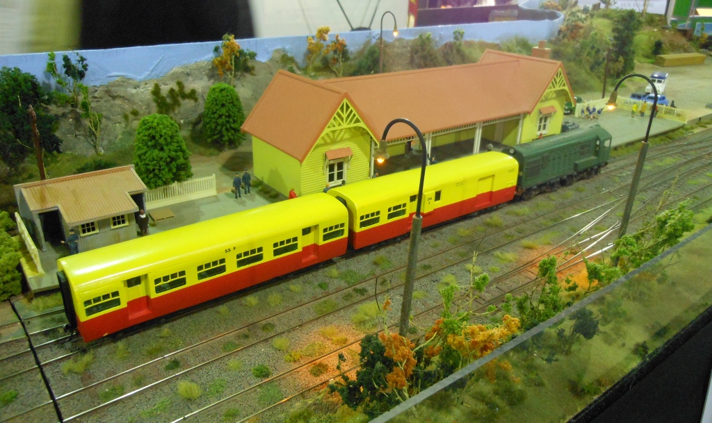 Andrew's Main South Line: Adelaide Model Railway Show 2013