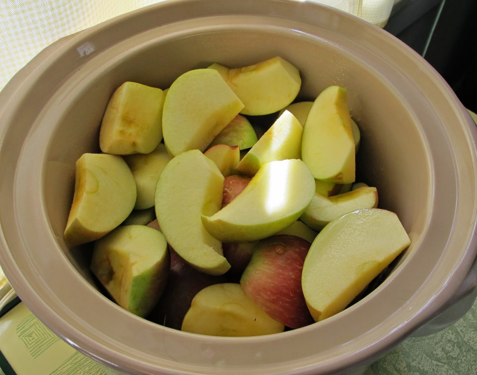 An Alameda Garden Fuji Apple Butter Crockpot Recipe