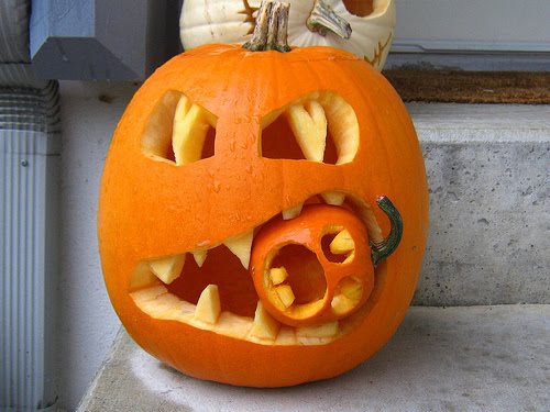 it%2527s%2Ba%2Bpumpkin%2Beat%2Bpumpkin%2Bworld.jpg