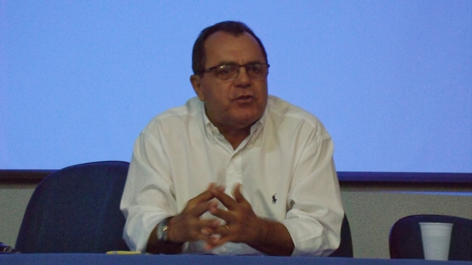 OFF- Ainda existe a bola na mão que não é faltosa, diz diretor de arbitragem