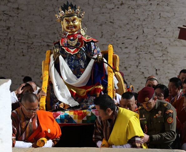 King Jigme Khesar Namgyel Wangchuck, Queen Jetsun Pema and Crown Prince Jigme Namgyal Wangchuck