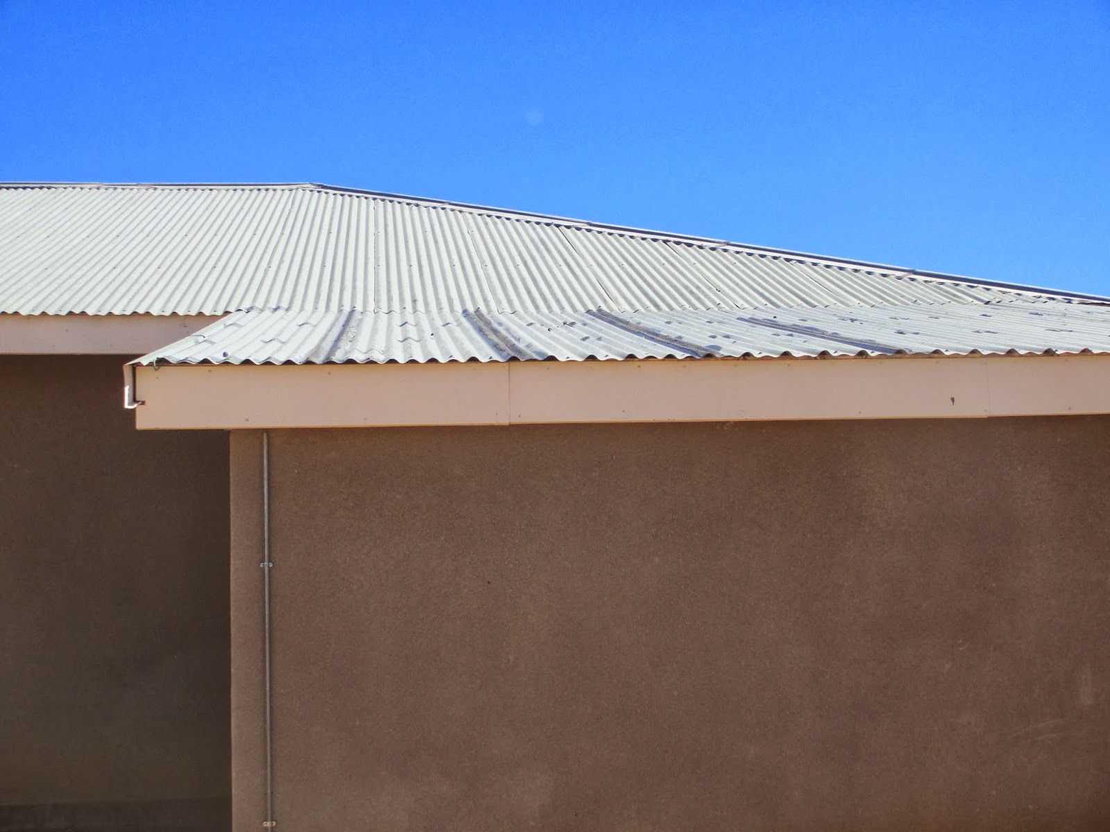 Loletta in Namibia Progress on the Roof Repair and a Visitor