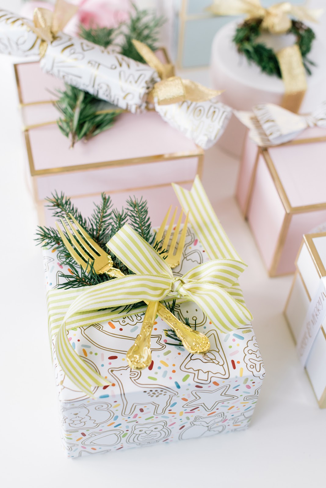 gift wrapping inspiration from Creative Bag