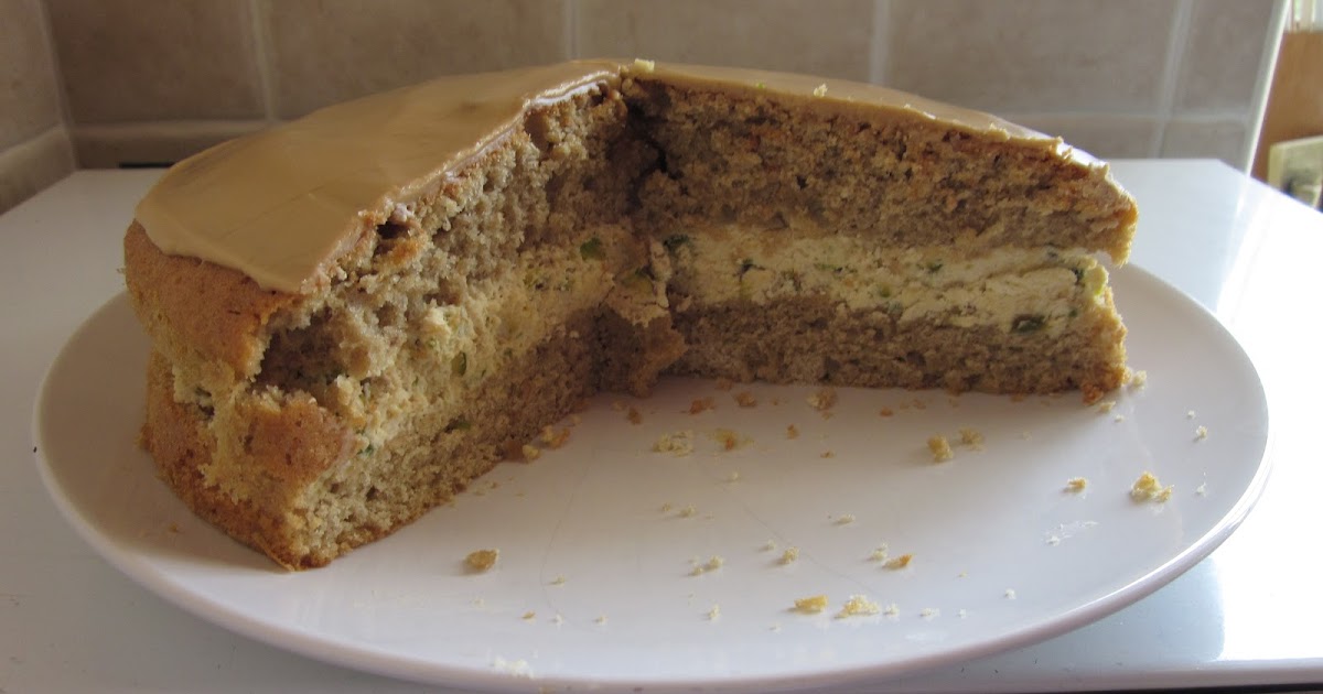 Better Belly Burst! Coffee and Cardamom Cake with Pistachio Cream