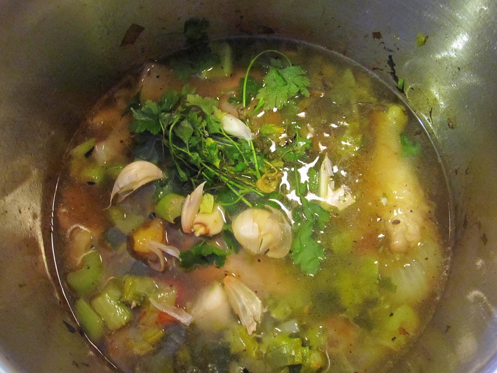 Daily*Dishin Homemade Chicken Stock, Pressure Cooker Style