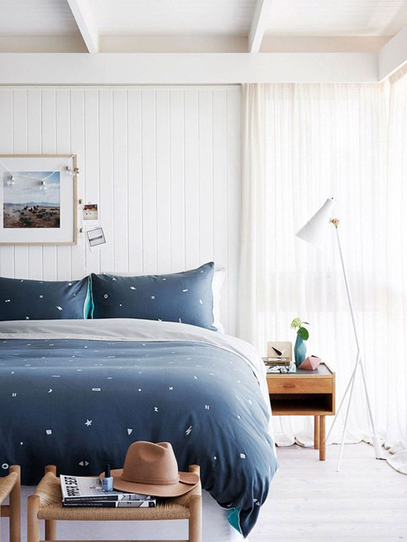 Dark blue details in the bedroom | Image by Eve Wilson via The Design Files