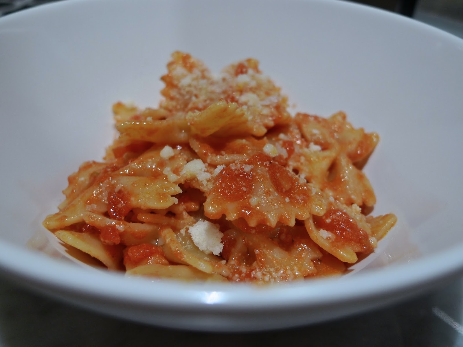 siriously delicious Creamy Tomato Vodka Sauce