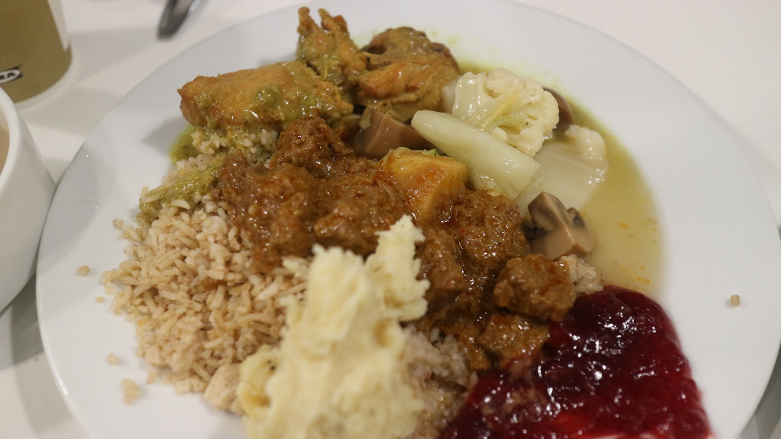 i am Fadhi. Review Ramadhan Buffet at Ikea Tebrau