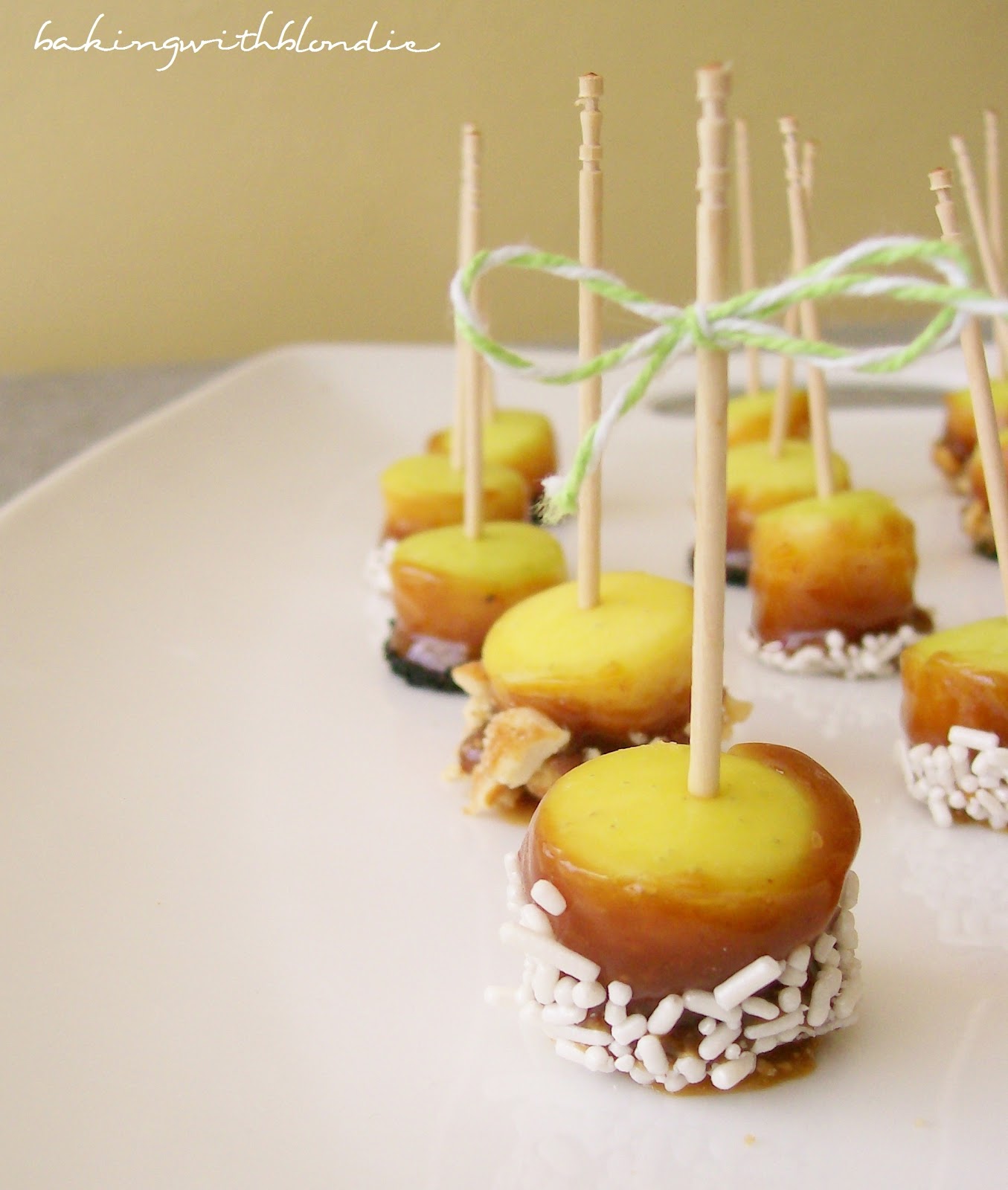 Mini Caramel Apple Bites