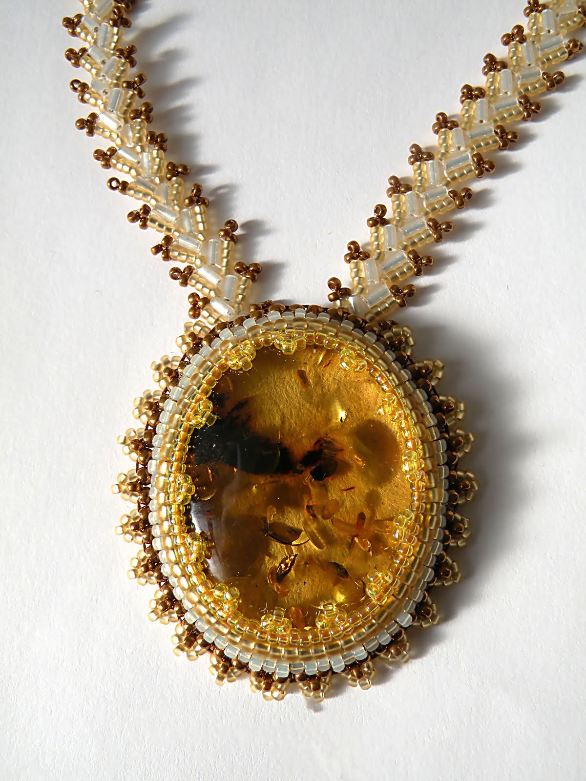 Fashionjewelry Izumitelnaya PRINCESA JOYAS ÚNICAS PARA MUJERES ESPECIALES