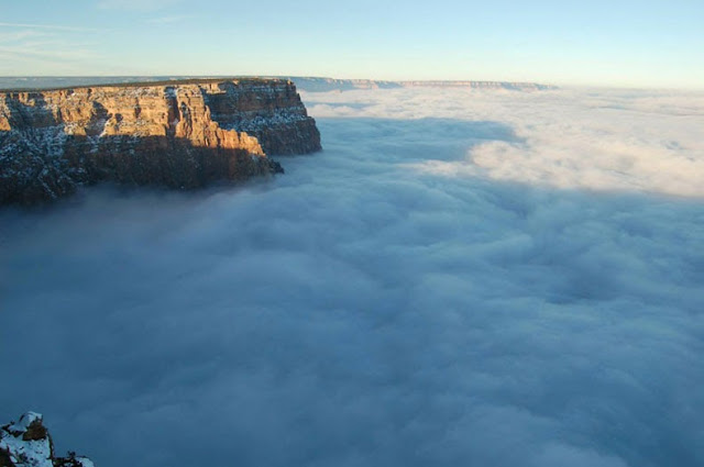 Cada 10 años un río de niebla llena el Gran Cañón.