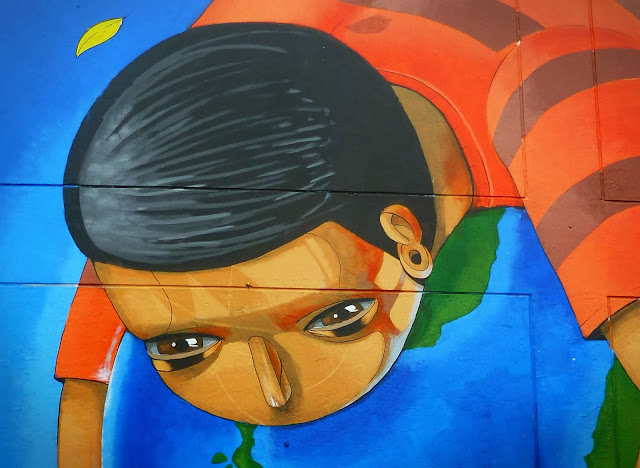 Peruvian Street Artist Jade Paints a New Mural In Barrios Altos, Lima. 5
