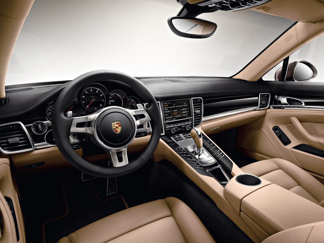 Nancys Car Designs: 2013 Porsche Panamera Platinum Edition