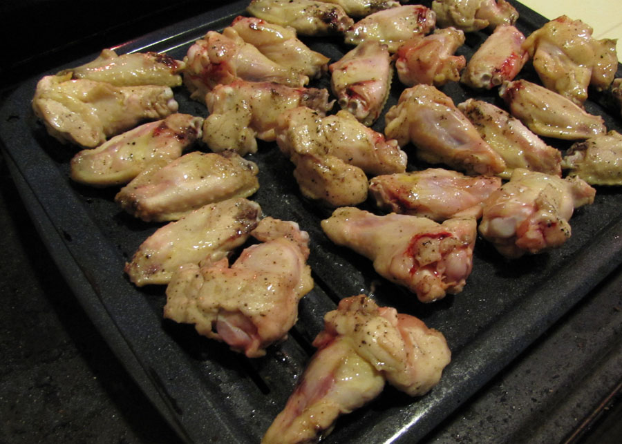 Smells Like Food in Here Bittman's Broiled Chicken Wings