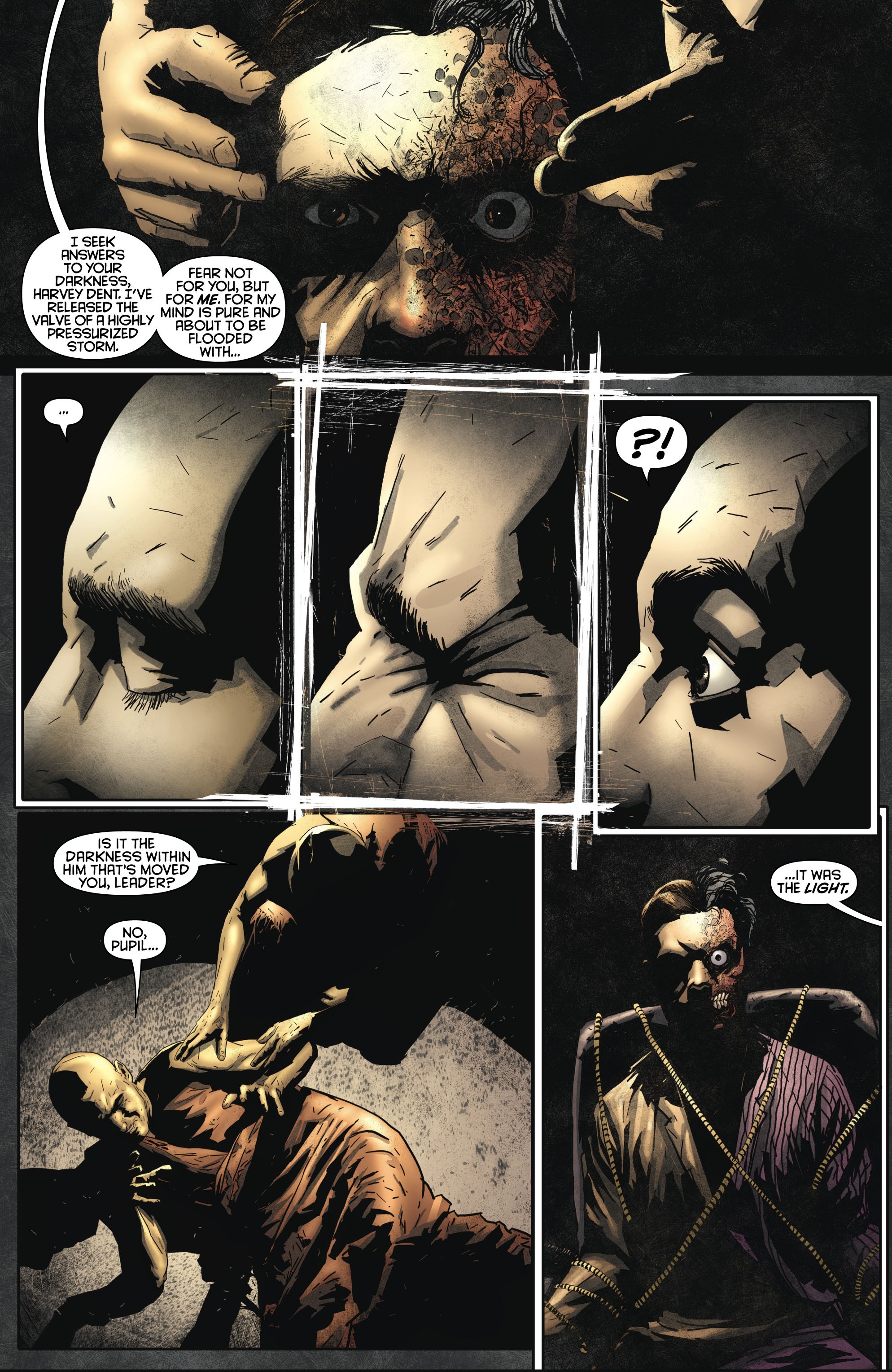 Read online Detective Comics (2011) comic -  Issue #10 - 23