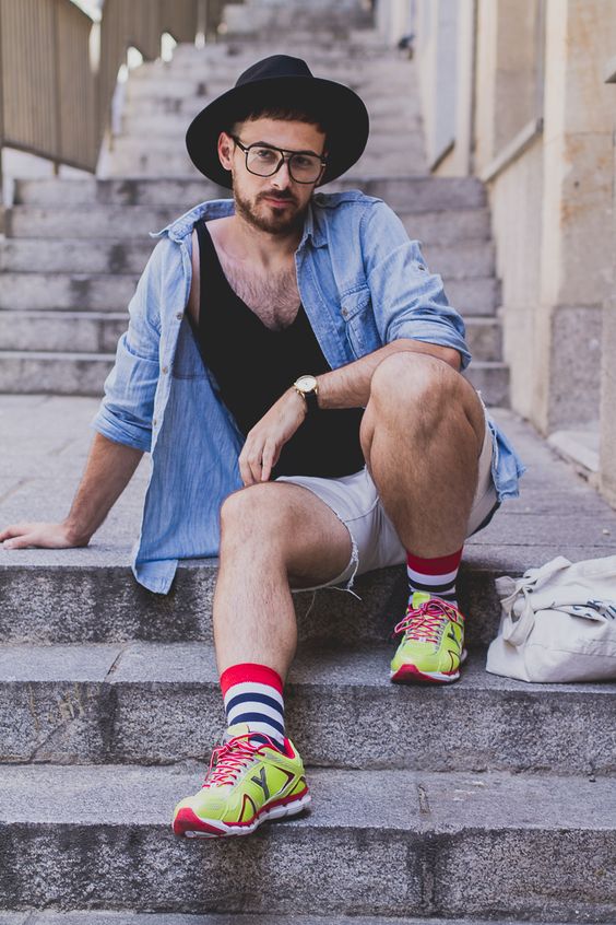  tendencias masculinas verão 2019: Look Neon Masculino