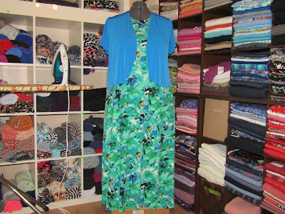 Summer Sea Green Floral ITY Knit Dress www.sewplus.blogspot.com