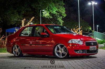 Fiat Siena Rebaixado Vermelho rodas 17"