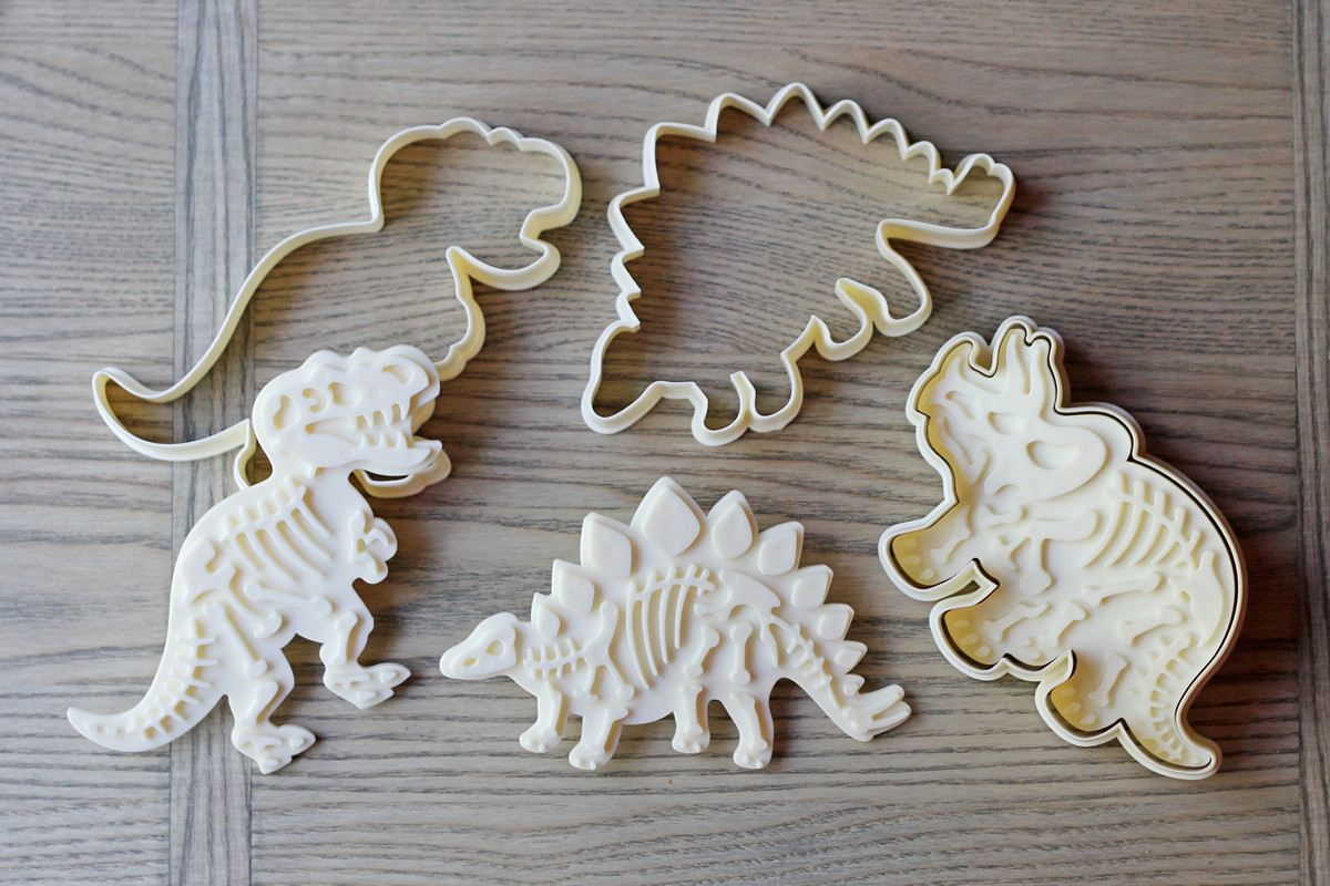 Cookistry's Kitchen Gadget and Food Reviews Dig Ins Dinosaur Cookie