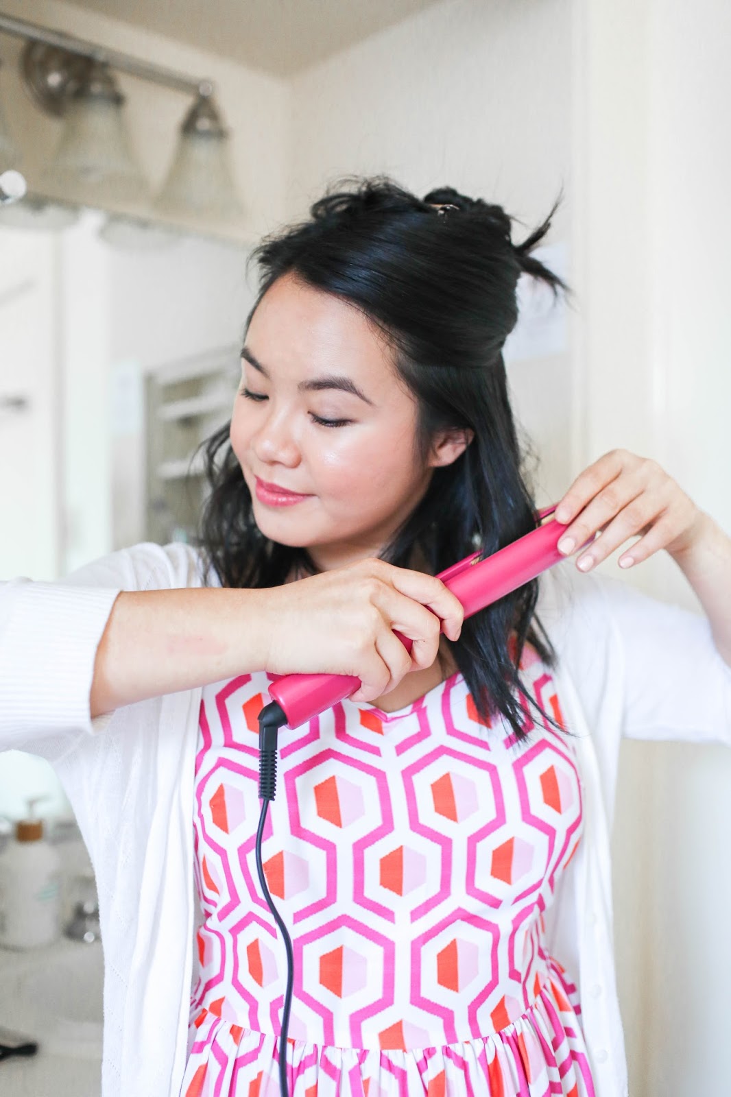 How To Get Beachy Waves On Medium Length Hair The Bella Insider