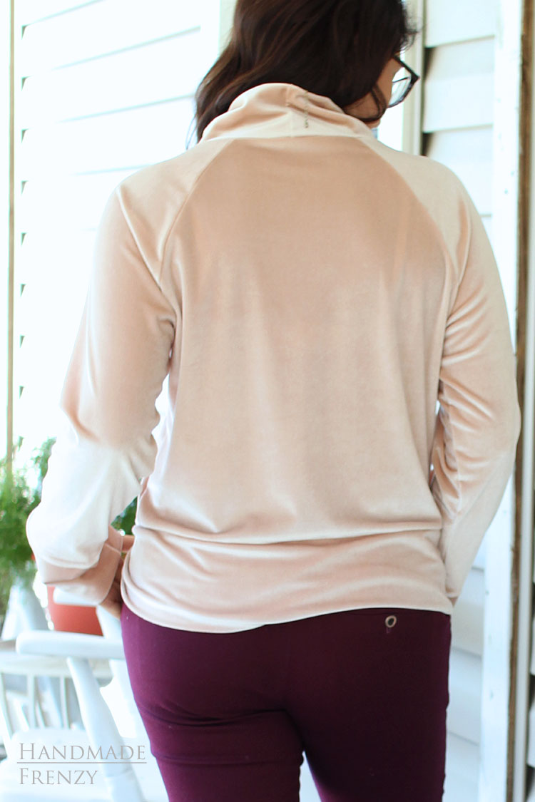 Velvet Toaster Sweater #1 // Sewing For Women
