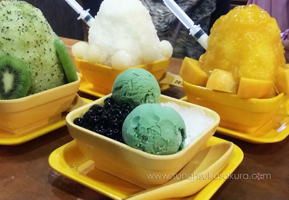 La Gourmet Desserts, JB