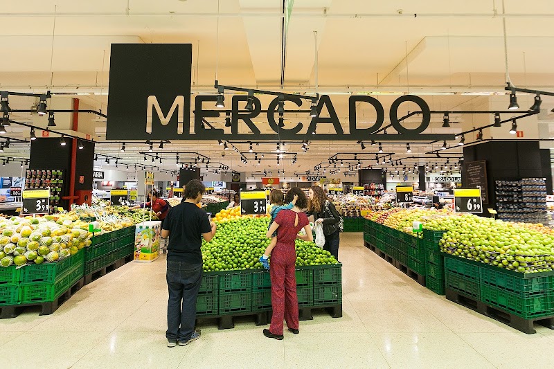 Carrefour inaugura hipermercado em São Paulo Carrefour inaugura hipermercado em São Paulo