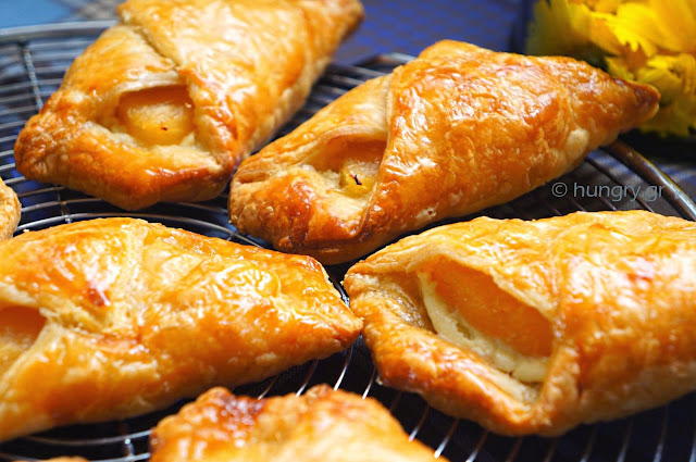 Pineapple and Cream Cheese Pastry Pockets